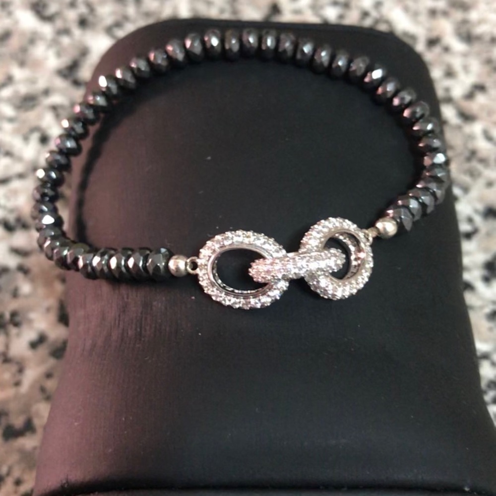 New Stretchy Beaded Bracelet Linked Circles - image 2